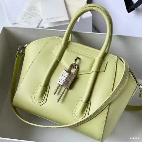 Bags Givenchy 2110SW0005 s 0522